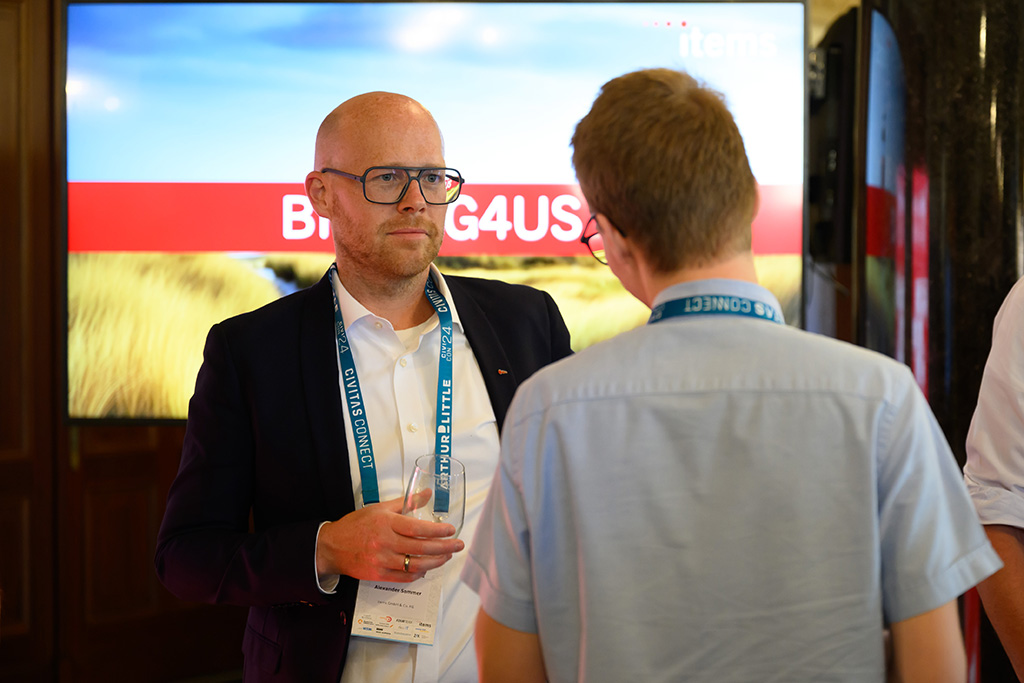 147MMZ_9248_MICHAEL_C_MOELLER