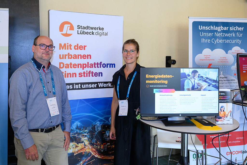 220MMZ_9423_MICHAEL_C_MOELLER