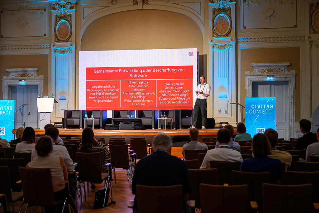 283MM8_3197_MICHAEL_C_MOELLER