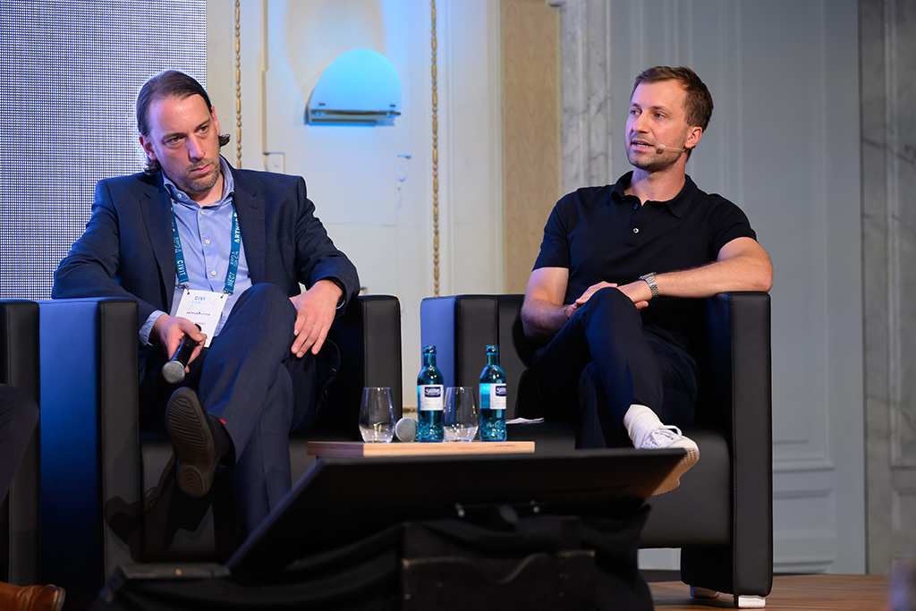 353MMZ_0079_MICHAEL_C_MOELLER